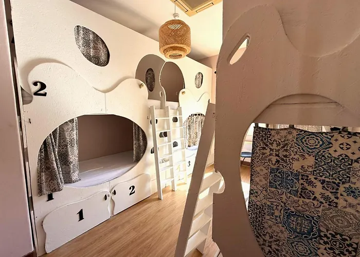 Sunset DestinationHostel